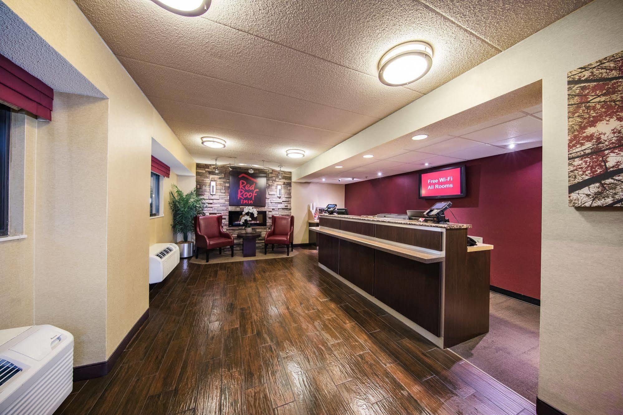 Red Roof Inn Cincinnati Northeast - Blue Ash Exteriér fotografie